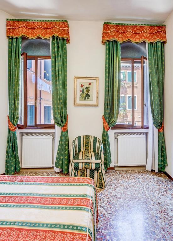 Ca' Derai Apartman Velence Szoba fotó